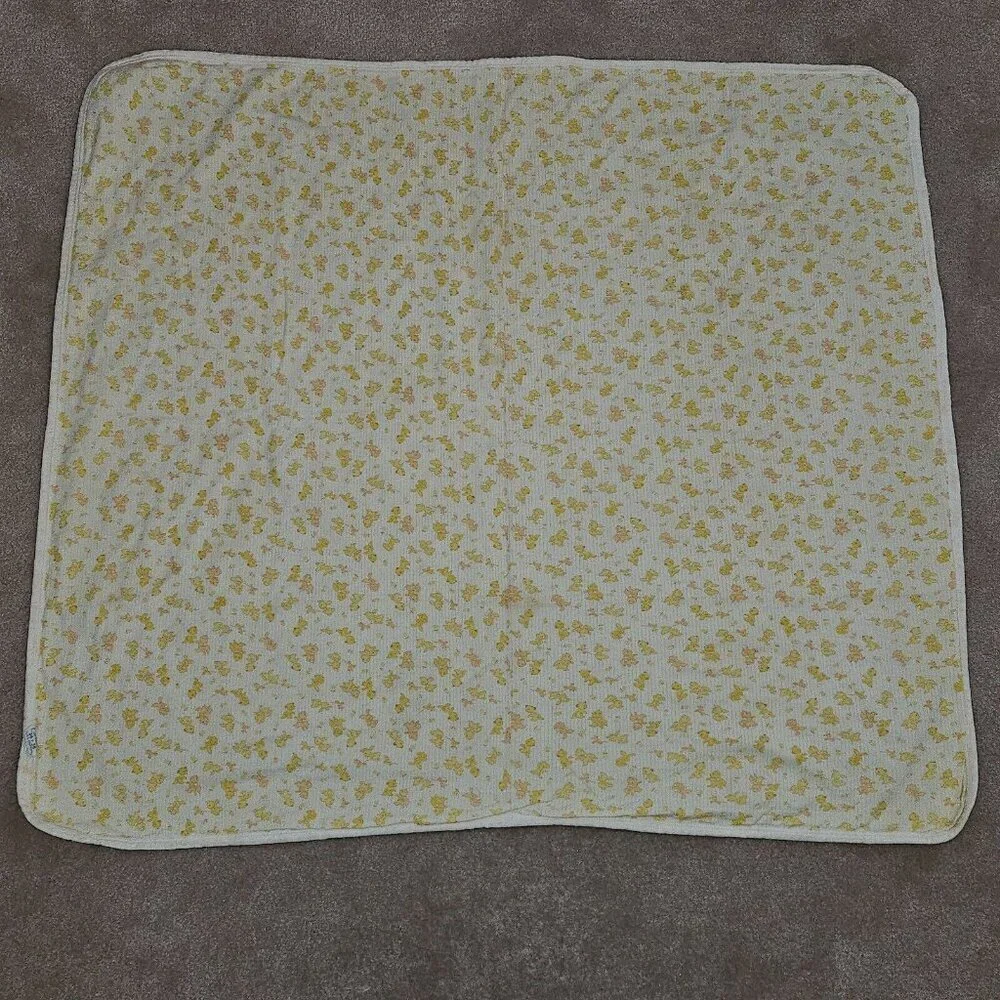 VTG Carter's Yellow Striped Baby Blanket Squirrels Bunnies Orange Cotton 36x36